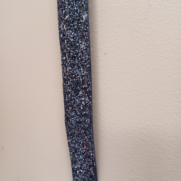 Sparkly Black Belt with Silver Buckle - XL - Picture 6 of 9